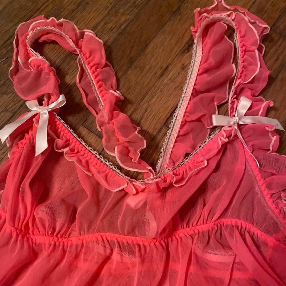 Vintage Y2K Victoria's Secret Pink Babydoll Chemise - Picture 2 of 6
